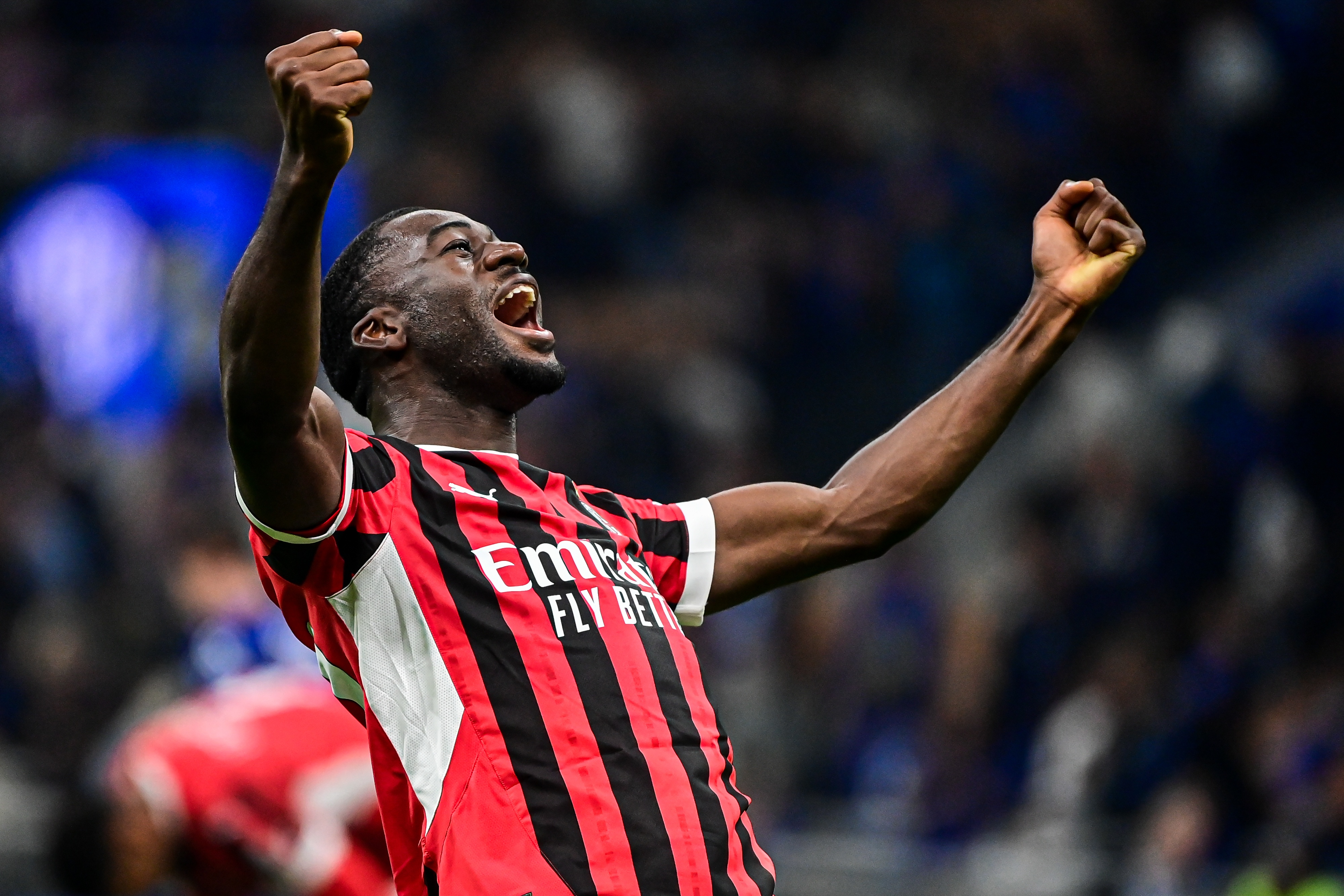 伟德体育首页-全市场：吉达国民向米兰问价福法纳，并4500万欧报价扎卡里亚