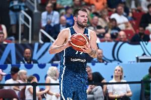 邦加：不管东契奇是否减重我们都清楚他是什么级别球员 庆幸赢球